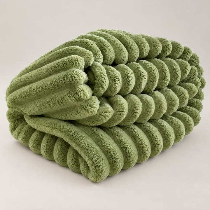 The Ribbed Faux Fur Throw, Moss Green