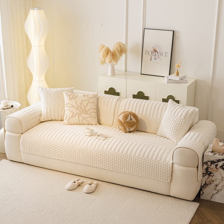 The Quilted Tufted Fleece Sofa Seat Cover